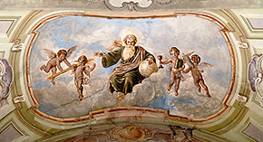 Stropní freska ve vižňovském kostele
