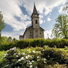 Kostel byl postaven v r. 1887 v novorenesančním slohu. Najdete jej nedaleko vlakové zastávky v Lučanech nad Nisou.

