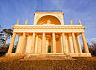 Apollonův chrám, Lednicko-valtický areál.