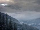 Na vrcholu Lysé hory se vyskytují mlhy průměrně 273 dnů v roce.

