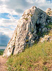 Naučná stezka Děvín - Soutěska s vápencovými skalami.