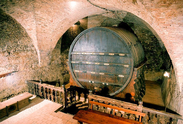 Obří sud na víno v Regionálním muzeu v Mikulově