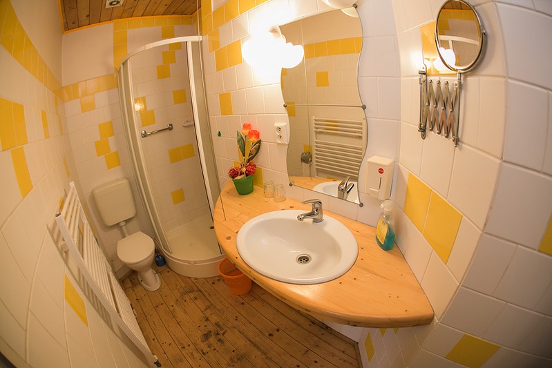 Oranžový pokoj, koupelna | penzion Zora Lednice