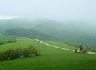 Lopenické sedlo je působivé místo s krásnými pastvinami a parádním výhledem do údolí Výškovecké Bošáčky.

