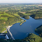 Orlík na Vltavě a Otavě je největší přehradní nádrž v ČR. Orlík má také ze všech našich přehrad nejvyšší betonovou hráz (91,5 m) a vede přes něj náš nejvyšší most, Žďákovský most (90 m).

