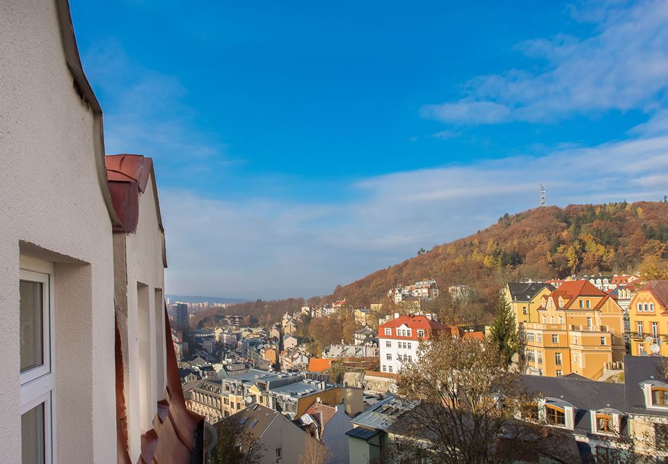 Apartmán 2P – výhled na Karlovy Vary | Rezidence Vyšehradská