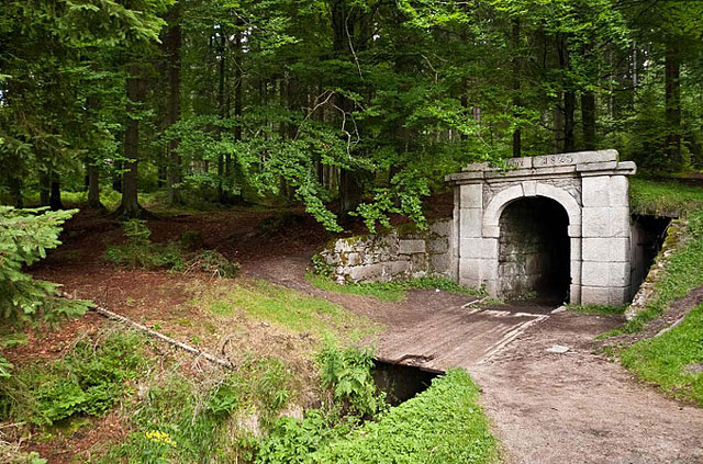 Schwarzenberský plavební kanál - dolní portál tunelu