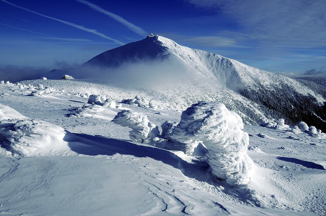 Sněžka – nejvyšší hora České republiky | Krkonoše