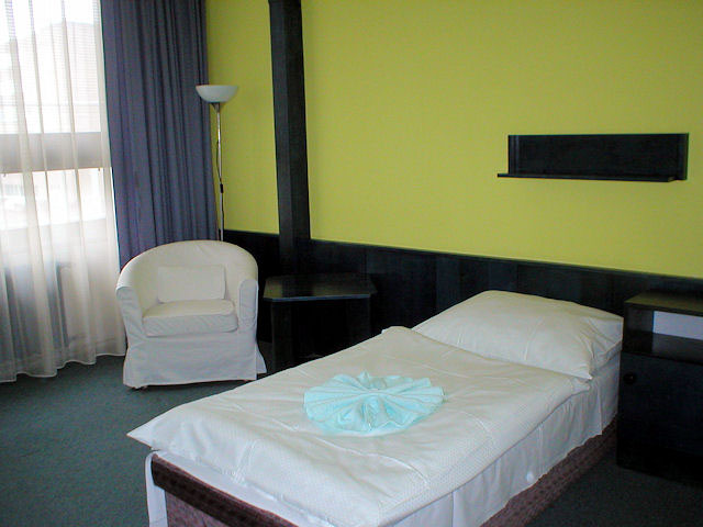 Unihotel - ubytování ve dvoulůžkovém pokoji