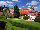 Kostel svatého Mikuláše z Vrtbovské zahrady, Praha.