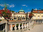 Zámek Buchlovice – pohled z barokní zahrady.