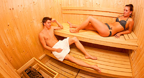 Finská sauna ve wellness centru