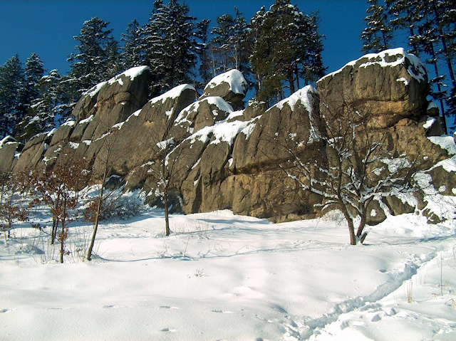 Přírodní památka Čertovy skály v zimě, Lidečko