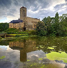 Jeden z nejlépe dochovaných gotických hradů v ČR. Má neobvyklou polohu v zalesněném údolí, čímž je prakticky neviditelný z volné krajiny.

