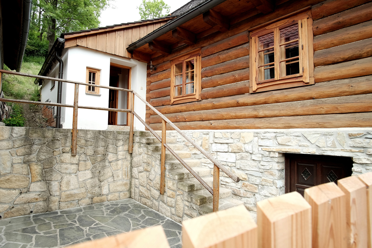 Roubenka Štramberk – ubytování v tradiční valašské chalupě