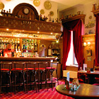 Anglický hotel Drnholec - rustikální bar.