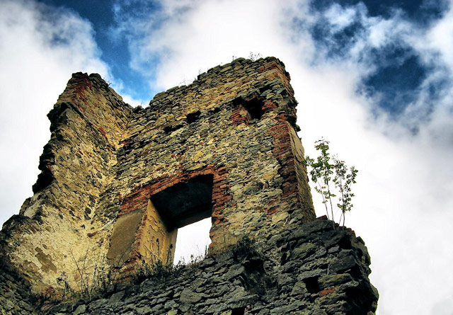 Zřícenina hradu Cimburk, Koryčany