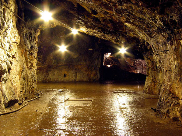 Jeskyně Výpustek | Moravský kras