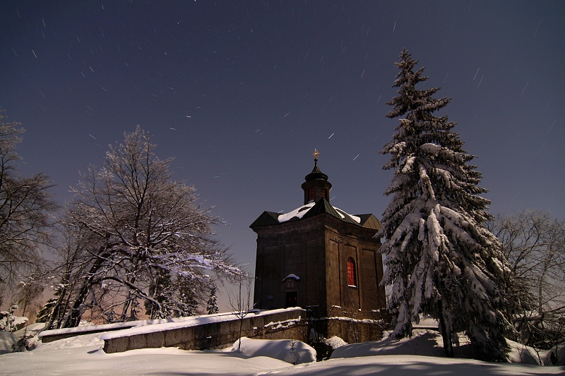 Kaple Panny Marie Sněžné na Hvězdě | Broumovské stěny