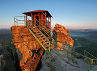 Jedna z nejhezčích skalních vyhlídek národního parku České Švýcarsko. Oblíbené místo krajinářských fotografů.

