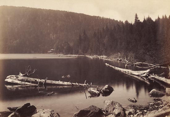 Černé jezero na snímu z roku 1880-82, J. Eckert