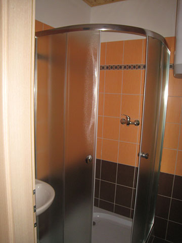 Sprchový kout v penzionu U Machalínků
