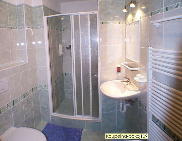 Modrá koupelna v penzionu Markéta