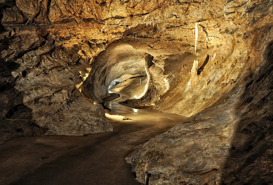 Punkevní jeskyně – Tunelová chodba | Moravský kras