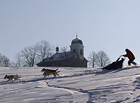 Nejznámější a nejdelší závod psích spřežení v ČR a jeden z nejobtížnějších závodů v Evropě; trasa měří 222 km. Každoročně se koná koncem ledna v Orlických horách.


