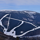 Největší lyžařský areál na Moravě, který se kvalitami vyrovná i některým zimním střediskům v Rakousku. Je tu první šestisedačková lanovka v ČR a nejdelší sjezdovka v Jeseníkách.

