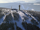 Na sjezdovce. Skiareál Klínovec je největší lyžařské středisko Krušných hor. Místní specialitkou je snowpark s unikátní U-rampou pro snowboardisty, kterou profesionálové označili za nejlepší v ČR.

