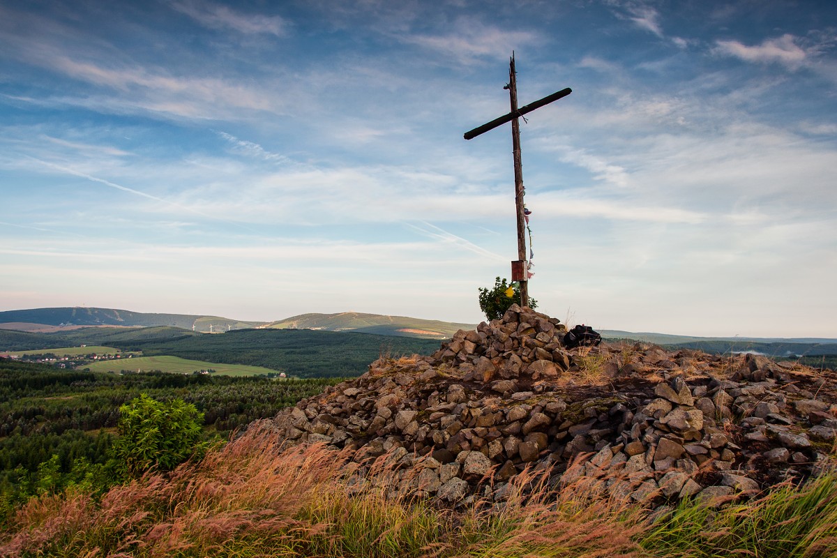 Velký Špičák – kříž na vrcholu | Vejprty, Krušné hory