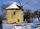 Větrný mlýn Štípa v zimě, Zlín.
