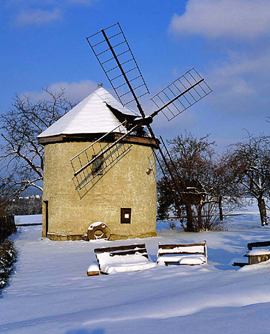 Větrný mlýn Štípa v zimě, Zlín