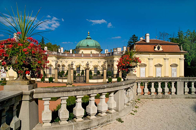 V barokní zahradě zámku Buchlovice