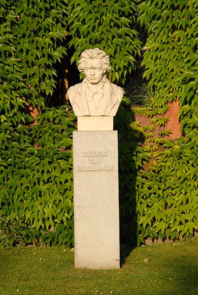 Zámek Hradec nad Moravicí – busta Ludvíka van Beethovena